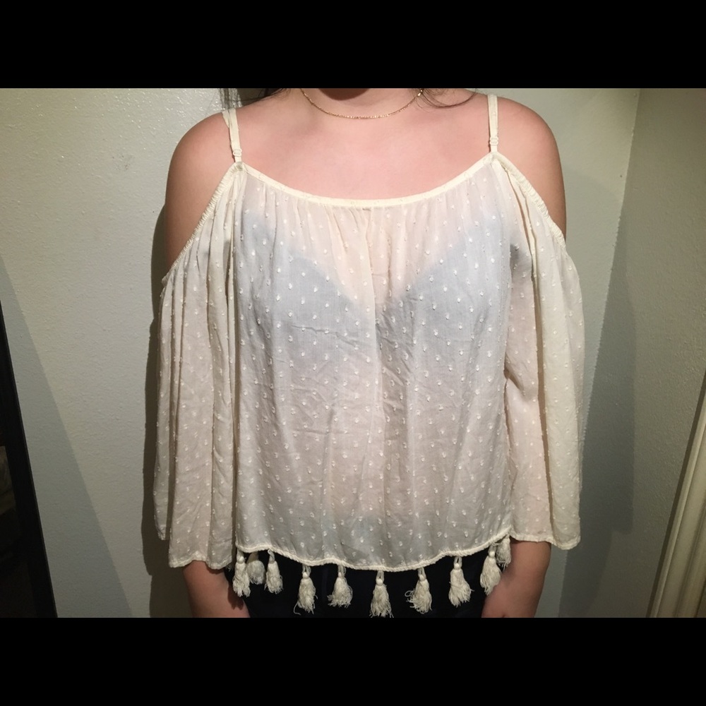 American Eagle White Cold Shoulder Blouse
